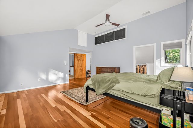 4 Old Gate Lane, Newtown, CT 06470