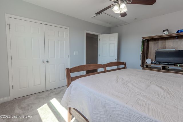 1110 Clark Station Rd, Fisherville, KY 40023