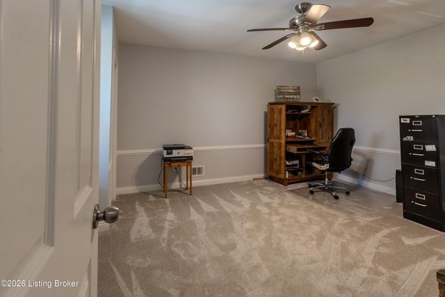 1110 Clark Station Rd, Fisherville, KY 40023