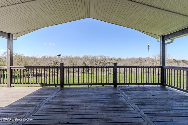 1110 Clark Station Rd, Fisherville, KY 40023