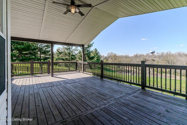 1110 Clark Station Rd, Fisherville, KY 40023