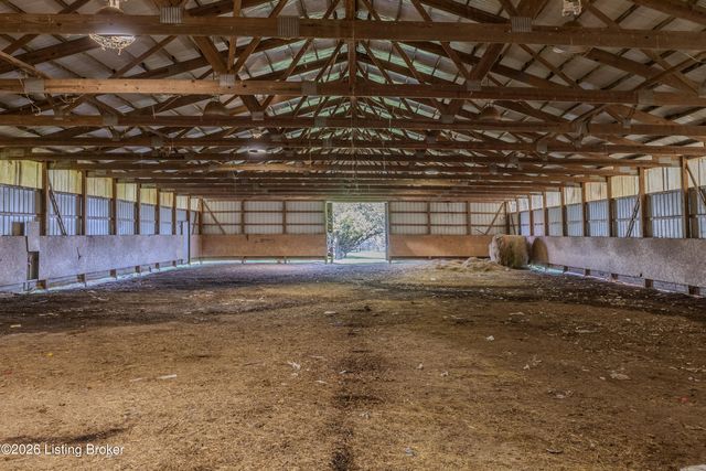 1110 Clark Station Rd, Fisherville, KY 40023