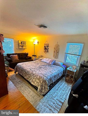 409 SWARTHMORE RD, Glassboro, NJ 08028