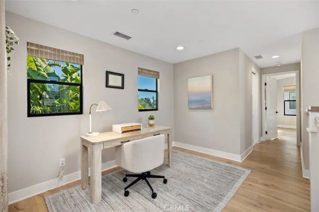 2076 Tablelands Way, Costa Mesa, CA 92627