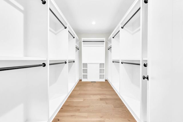 867 Shady Bluff Trl, Clarksville, TN 37043