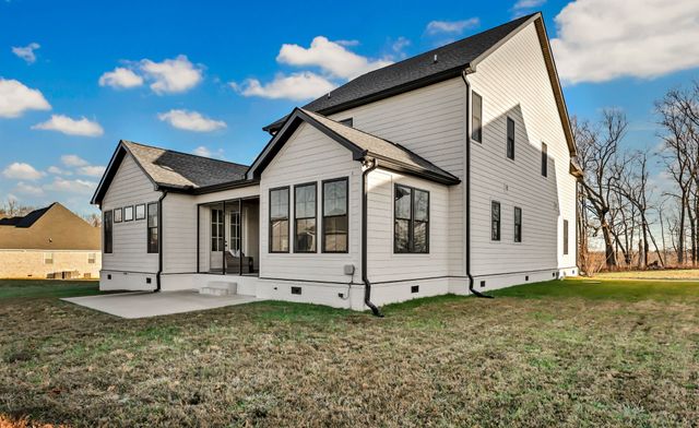 867 Shady Bluff Trl, Clarksville, TN 37043