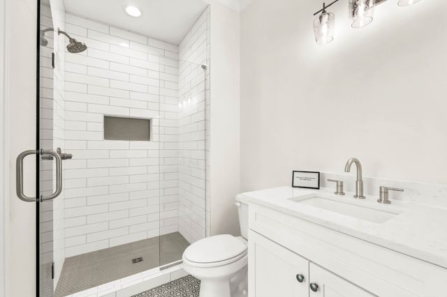 867 Shady Bluff Trl, Clarksville, TN 37043