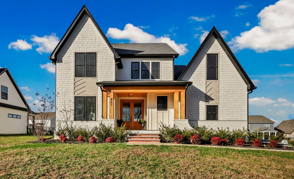 867 Shady Bluff Trl, Clarksville, TN 37043