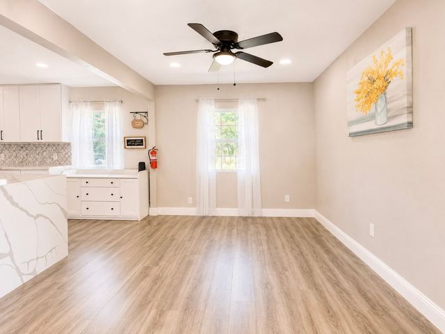 102 E Highland Drive, Irving, TX 75062