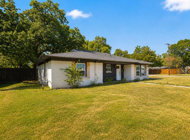 102 E Highland Drive, Irving, TX 75062
