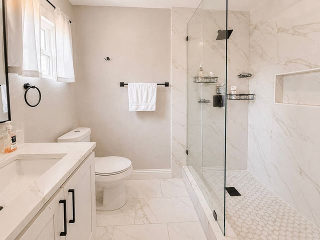 102 E Highland Drive, Irving, TX 75062