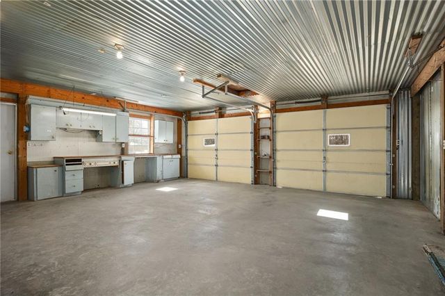 1012 S 7th Street, Savannah, MO 64485