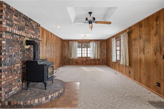 1012 S 7th Street, Savannah, MO 64485