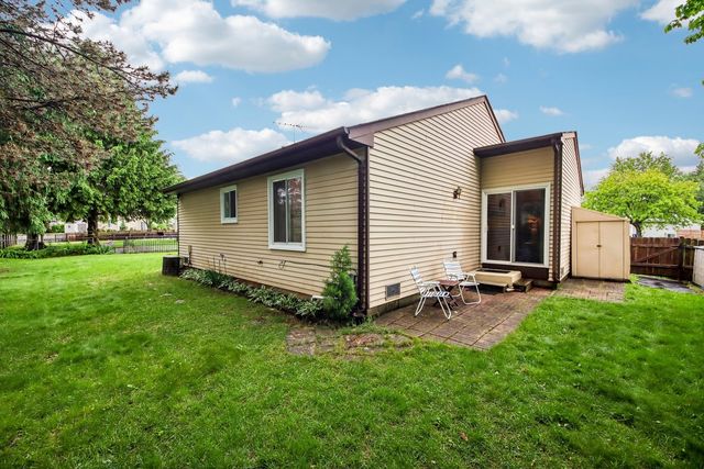 356 Westbrook Circle, Naperville, IL 60565