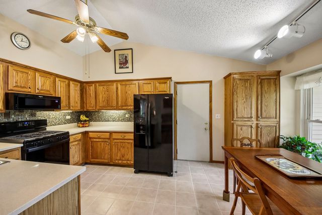 356 Westbrook Circle, Naperville, IL 60565