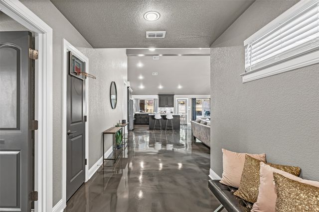 406 Ranch House Road, Willow Park, TX 76087