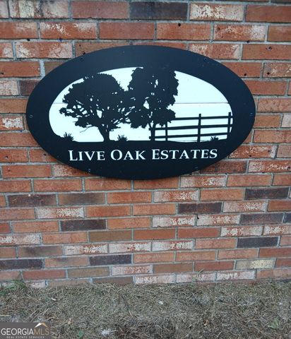 13 Dallas Circle, Folkston, GA 31537