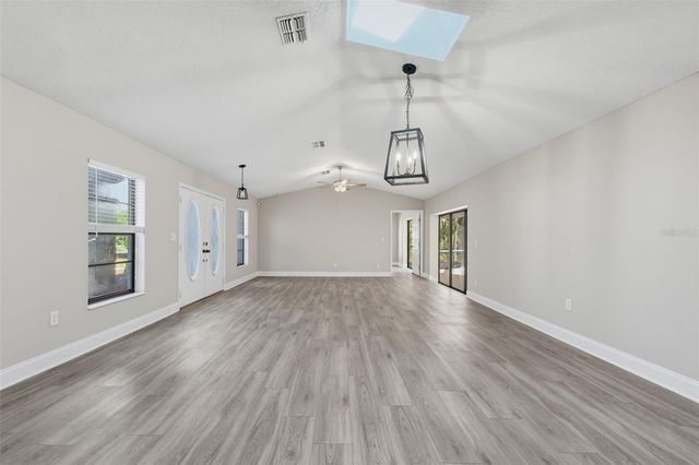 7256 ROYAL OAK DRIVE, Spring Hill, FL 34607