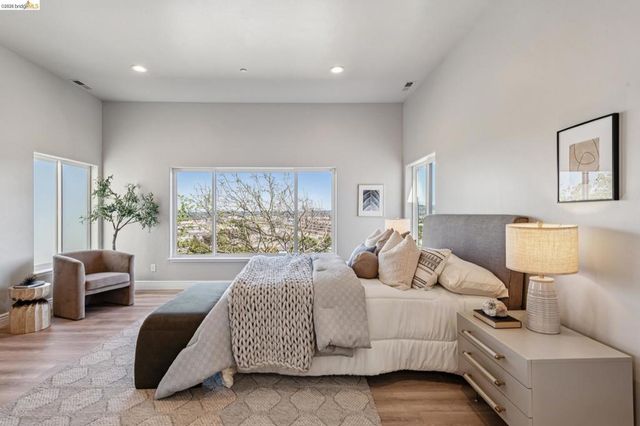 312 Golden Gate Ave, Richmond, CA 94801