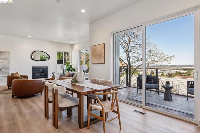 312 Golden Gate Ave, Richmond, CA 94801