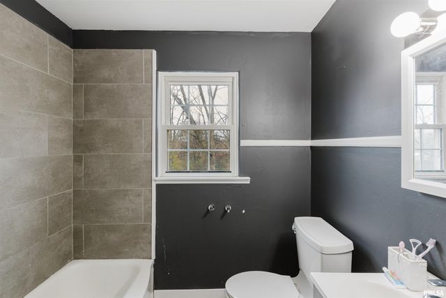 1819 Pace Avenue, Mt Vernon, IL 62864