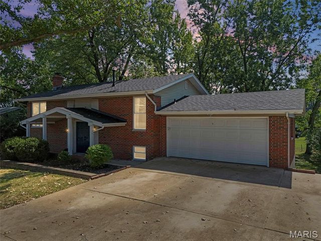 4432 Mattis Road, Mehlville, MO 63128