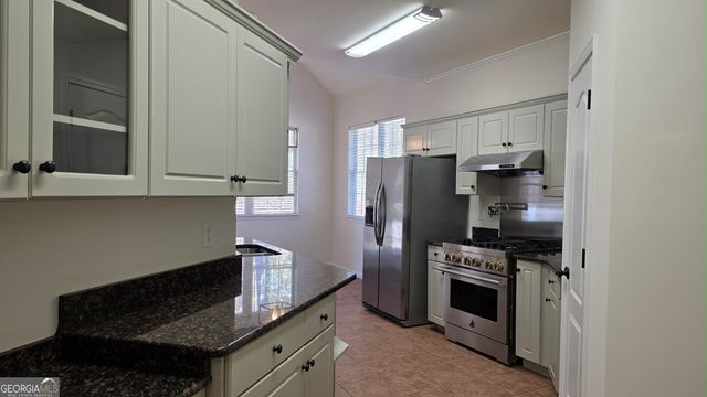 21 Wellington Manor Drive, Sharpsburg, GA 30277