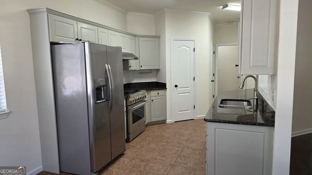 21 Wellington Manor Drive, Sharpsburg, GA 30277