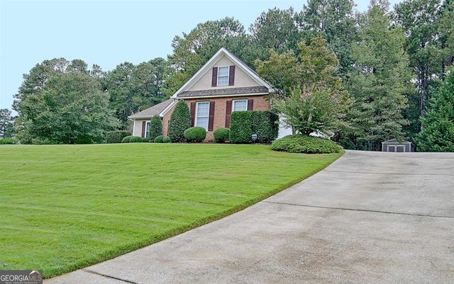 21 Wellington Manor Drive, Sharpsburg, GA 30277