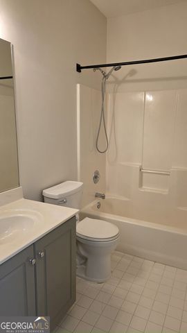 21 Wellington Manor Drive, Sharpsburg, GA 30277