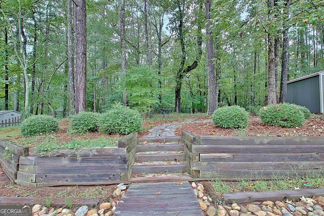 21 Wellington Manor Drive, Sharpsburg, GA 30277