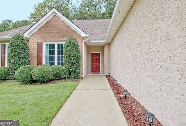 21 Wellington Manor Drive, Sharpsburg, GA 30277