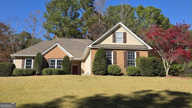 21 Wellington Manor Drive, Sharpsburg, GA 30277