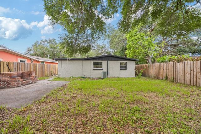 3716 E GROVE STREET, Tampa, FL 33610