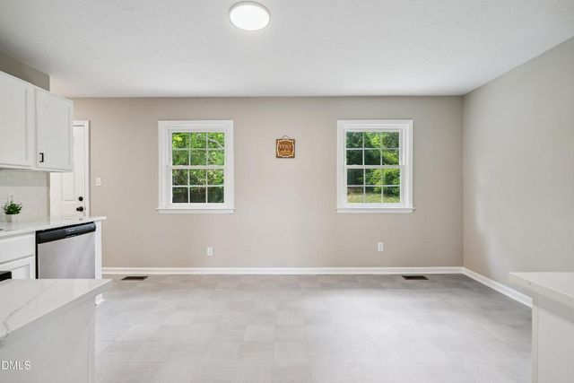 6605 Abbey Lane, Fayetteville, NC 28311