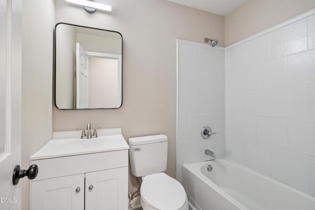 6605 Abbey Lane, Fayetteville, NC 28311