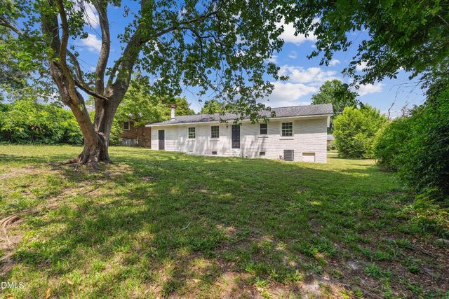 6605 Abbey Lane, Fayetteville, NC 28311