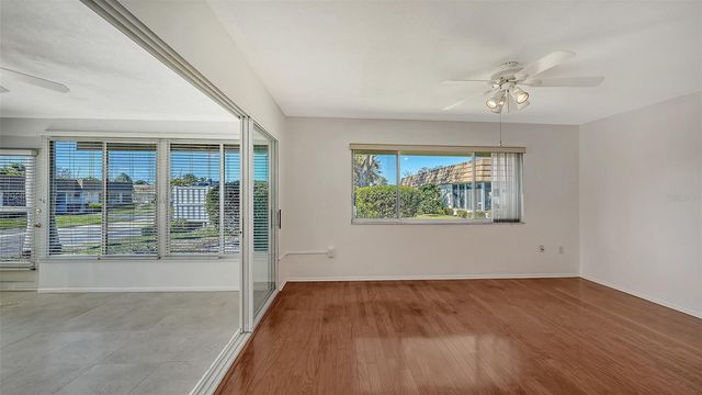 2603 RIVERBLUFF PARKWAY V141, Sarasota, FL 34231