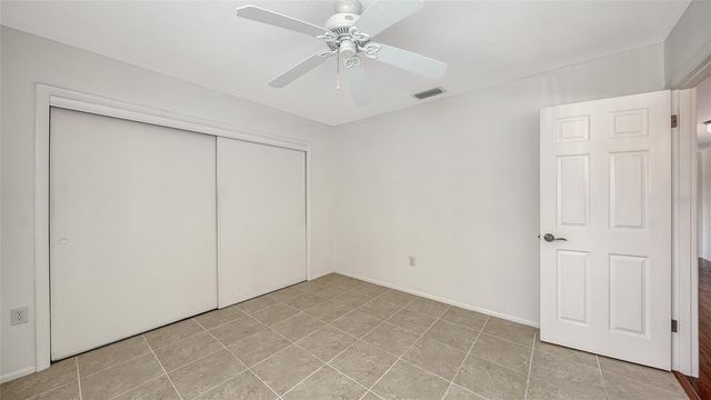 2603 RIVERBLUFF PARKWAY V141, Sarasota, FL 34231