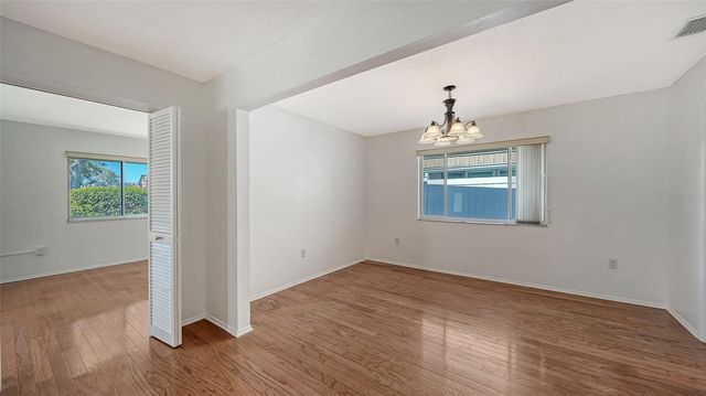 2603 RIVERBLUFF PARKWAY V141, Sarasota, FL 34231