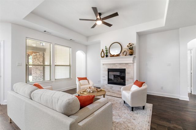 269 Flower Ridge Drive, Fort Worth, TX 76108