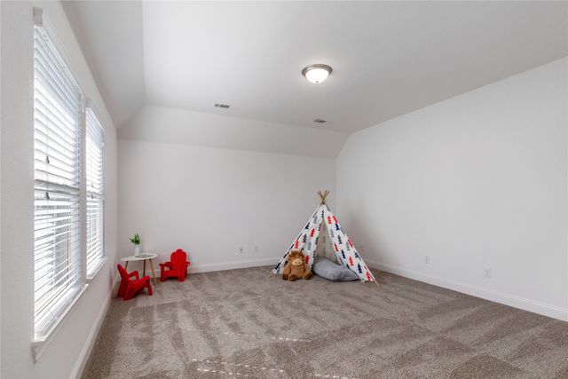 269 Flower Ridge Drive, Fort Worth, TX 76108