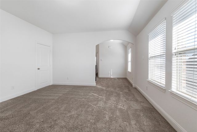 269 Flower Ridge Drive, Fort Worth, TX 76108