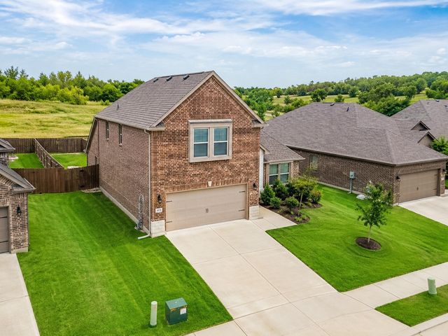 269 Flower Ridge Drive, Fort Worth, TX 76108