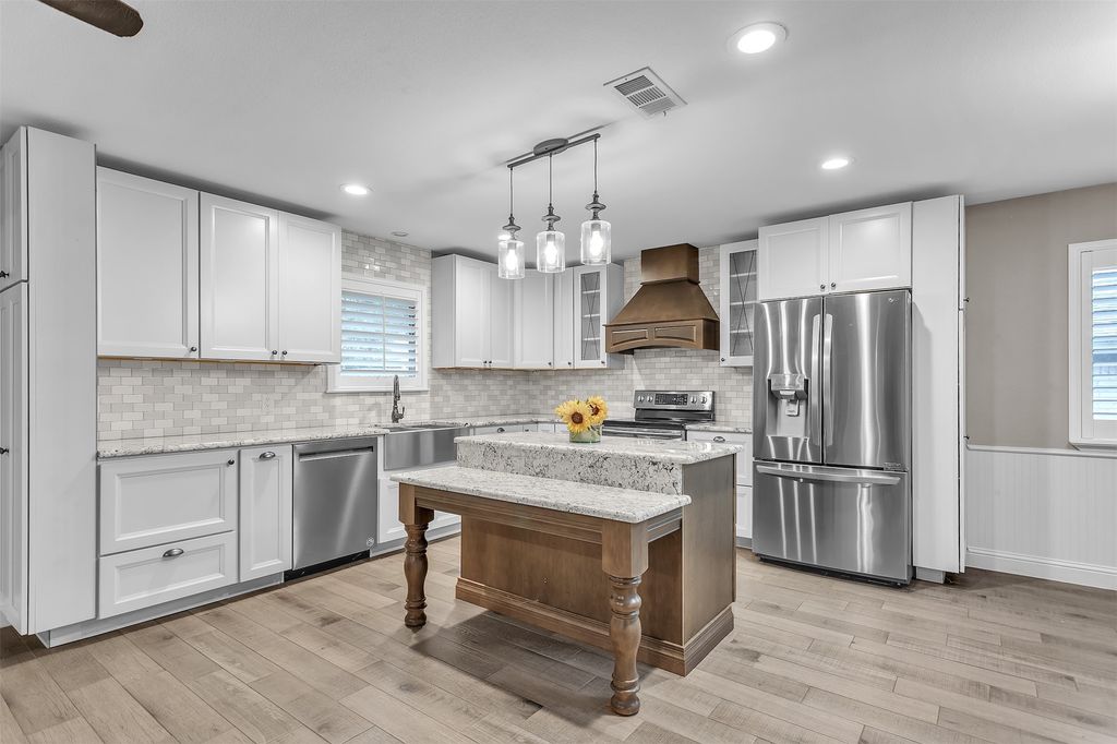 1904 Alston Street, Arlington, TX 76013