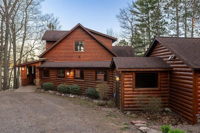 14323 W Court Oreilles Lake Drive, Hayward, WI 54843