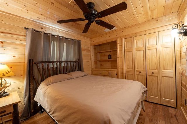14323 W Court Oreilles Lake Drive, Hayward, WI 54843