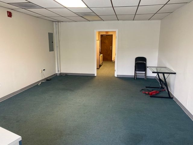 2285 Massachusetts Ave 203, Cambridge, MA 02140