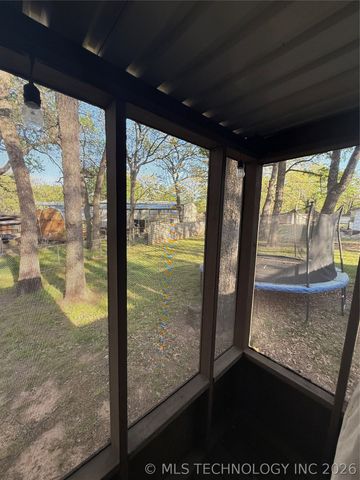 7764 Tomahawk Lane, Kingston, OK 73439