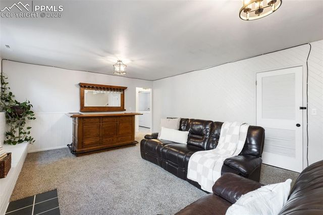 1413 Auburn Drive, Colorado Springs, CO 80909